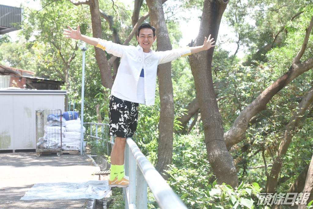 梁競徽近年北上發展，甚少在港露面，在抖音拍片做美食KOL，又直播帶貨賣不同美食。